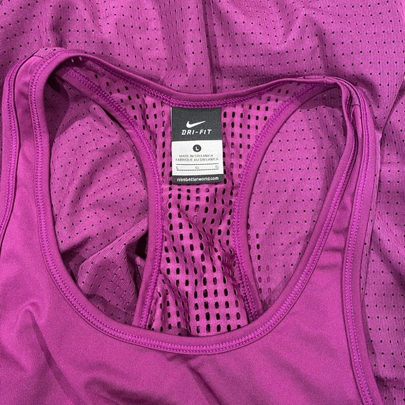 Nike tank - Picture 4 of 4